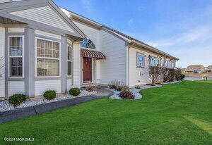 94 Halsted Dr, Manchester Township, NJ 08759 - photo 3