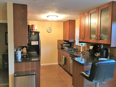 15 Manning Rd unit 1, Waltham, MA 02452 - photo 3