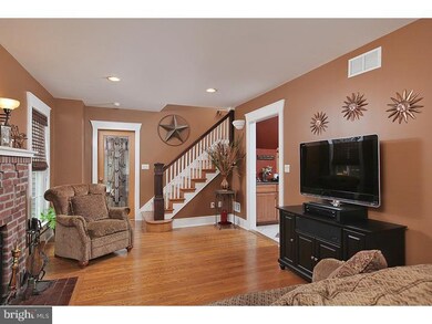 45 N American St, Woodbury, NJ 08096 - photo 3