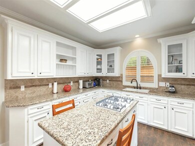 8015 Oakwood Garden St, Houston, TX 77040 - photo 7