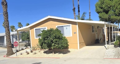 913 S Grand Ave unit 14, San Jacinto, CA 92582 - photo 4