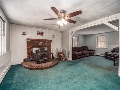 135 Lowell Rd, Pepperell, MA 01463 - photo 4