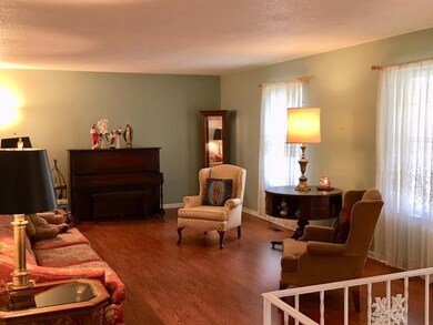 904 Brynewood Park Dr, Chattanooga, TN 37415 - photo 4