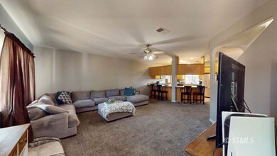 HUGE Livingroom!