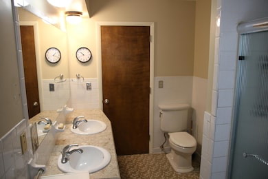 Main Bath