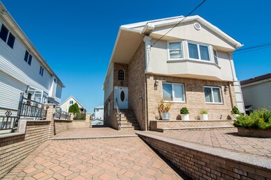 193 Slater Boulevard-19