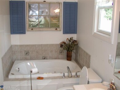 10930 Poplar Bluff Ct, Portage, MI 49024 - photo 2