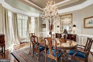 6823 Stockwell Manor Dr, Falls Church, VA 22043 - photo 7