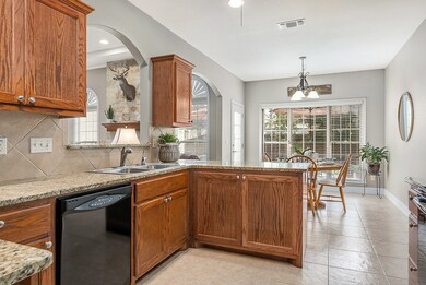 1203 Jennifer Ln, Fredericksburg, TX 78624 - photo 6