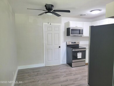 5067 Chadroe Rd, Jacksonville, FL 32210 - photo 3