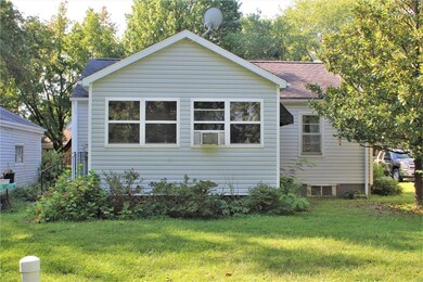 203 E Temple St, Freeburg, IL 62243 - photo 3