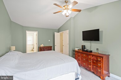 9534 Meadows Farm Dr, Owings Mills, MD 21117 - photo 4