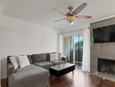 5757 Martel Ave unit B11, Dallas, TX 75206 - photo 4