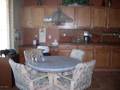 Eat in kitchen