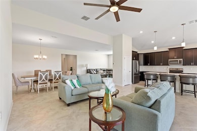 1142 Trappers Trail Loop, Davenport, FL 33896 - photo 4