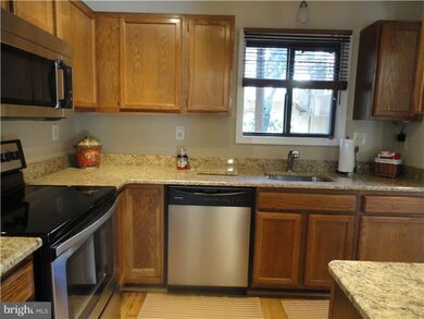 402 Pritchard Place unit 402, Newtown Square, PA 19073 - photo 2