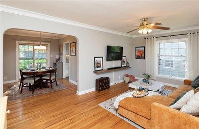 2019 40th St, Des Moines, IA 50310 - photo 3