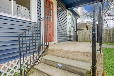 6308 Frisco St unit A, Houston, TX 77022 - photo 5