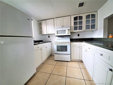 6600 W 2nd Ct unit 15, Hialeah, FL 33012 - photo 6