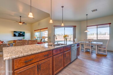 1366 N Blazing Saddle Rd, Vail, AZ 85641 - photo 5