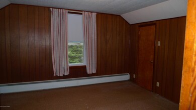 173 E Foothills Dr, Drums, PA 18222 - photo 5