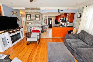 204 Upland Rd, Brookhaven, PA 19015 - photo 2