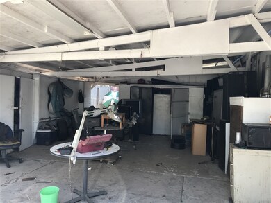 Attached carport to back unit