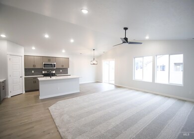 18421 N Fire Ice Ave, Nampa, ID 83687 - photo 3