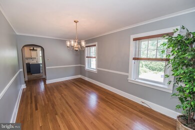 328 W Piccadilly St, Winchester, VA 22601 - photo 6
