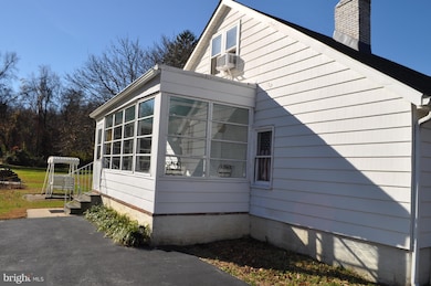 5952 Summit Bridge Rd, Townsend, DE 19734 - photo 4