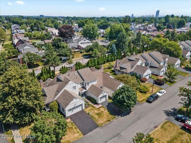 3 Kensington Place, Albany, NY 12209 - photo 2