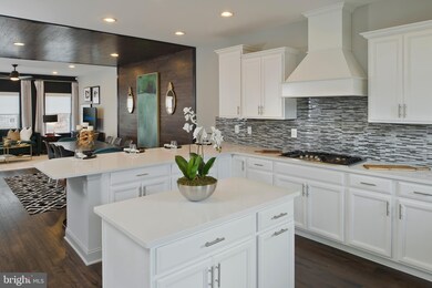 2711 Lady Slipper Rd, Gambrills, MD 21054 - photo 4