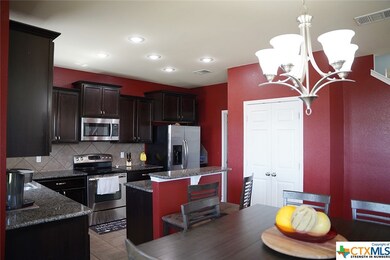 2202 Mike Dr, Copperas Cove, TX 76522 - photo 7