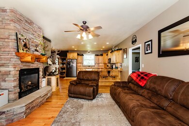 1283 E 10th St, Craig, CO 81625 - photo 3