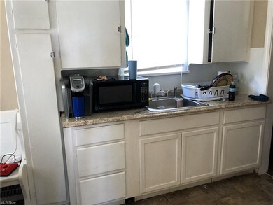Upgraded electrical, modern furnace, central A/C, 