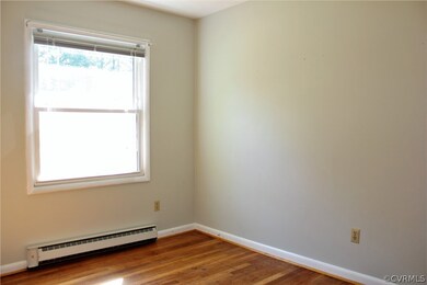 9812 Luscombe Ln, Henrico, VA 23228 - photo 7