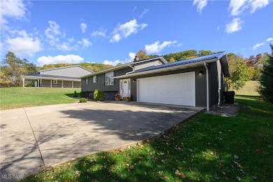 9113 Tschudy Hill Rd SW, Port Washington, OH 43837 - photo 3