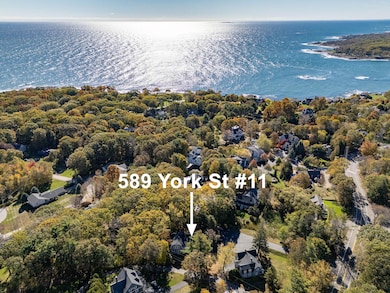 589 York St unit 11, York, ME 03909 - photo 2