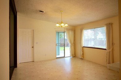 Dining area 2