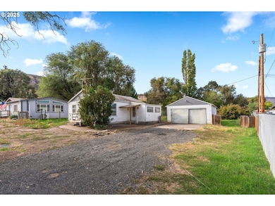 921 Verdant St, the Dalles, OR 97058 - photo 6