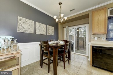 12410 Selkirk Cir, Bristow, VA 20136 - photo 5