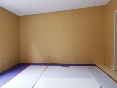 231-125076 Bed Room 1