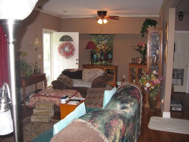 living room 1010 boyd