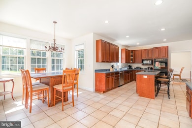 7 Beverly Ct, Carlisle, PA 17015 - photo 4