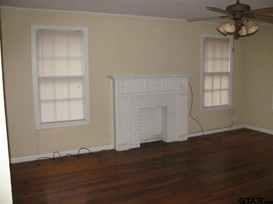 2308 2308 Kennedy Ave, Tyler, TX 75701 - photo 2