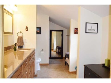 Master Bath/Spa.