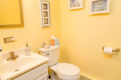 1423 Dawes Ave, Wheaton, IL 60189 - photo 4