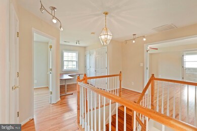 17620 Overlook Rd, Dumfries, VA 22026 - photo 4