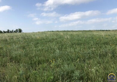 00000 NW 86th St unit 3, Topeka, KS 66618 - photo 3