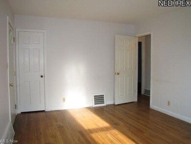 Livng Room